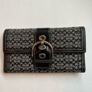 Large Coach wallet with icon Canvas & Leather Trim